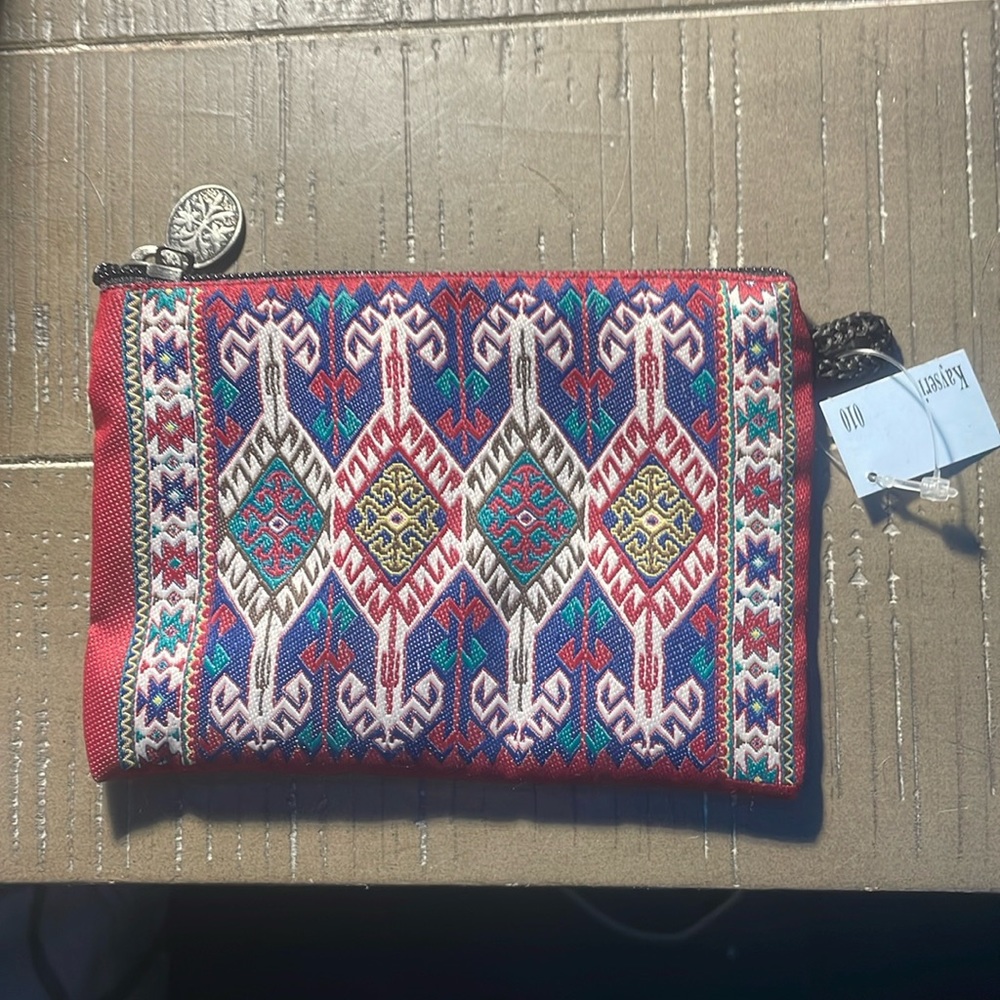Pattered coin purse